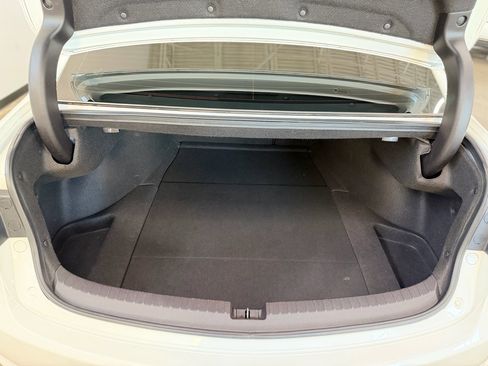 Used 2016 Acura TLX image 13