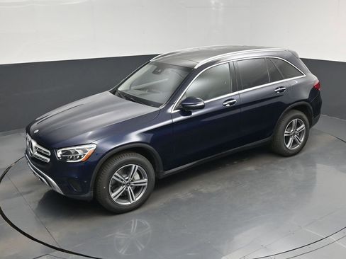 Used 2022 Mercedes-Benz GLC 300 4MATIC image 38