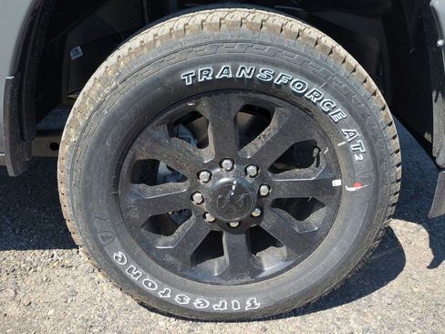 New 2026 RAM 3500 Laramie AWD/4WD image 9