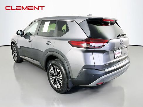 Used 2023 Nissan Rogue SV AWD/4WD image 9
