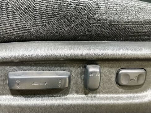 Used 2022 Honda Pilot Sport image 19