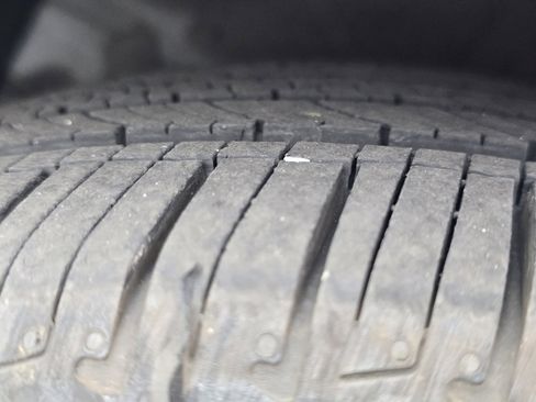 Used 2023 Toyota Corolla LE image 11