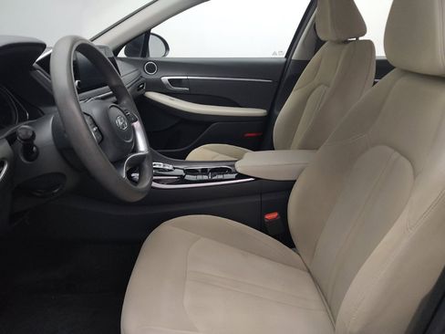 Used 2023 Hyundai Sonata SE w/ Cargo Package FWD image 17