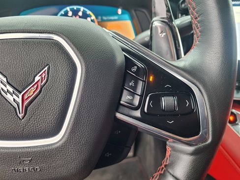 Used 2024 Chevrolet Corvette Stingray Preferred Cpe w/ 2LT image 23