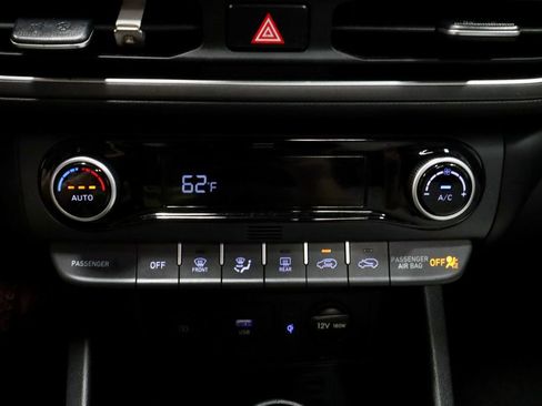 Used 2023 Hyundai Kona SEL w/ Convenience Package image 34