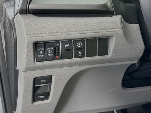 Certified 2021 Honda Odyssey EX-L image 10