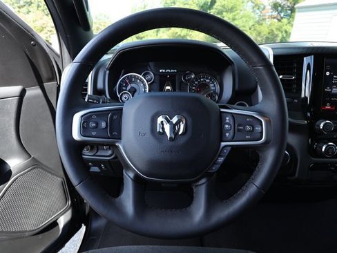 Used 2025 RAM 1500 Big Horn RWD image 6