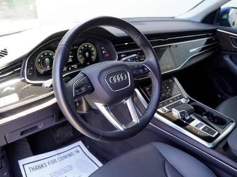 Used 2022 Audi Q8 Premium Plus AWD/4WD image 3