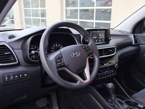 Used 2019 Hyundai Tucson Sport FWD image 8