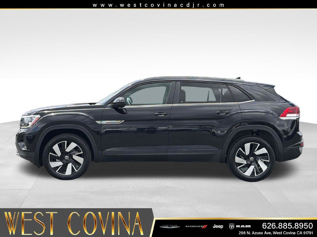 Used 2025 Volkswagen Atlas Cross Sport SE AWD/4WD image 4