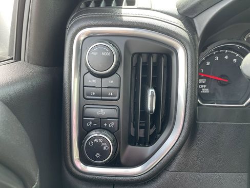 Used 2021 Chevrolet Silverado 1500 LT w/ All Star Edition Plus image 17