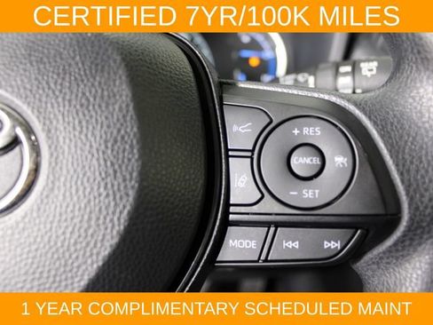 Used 2025 Toyota RAV4 XLE AWD/4WD image 22