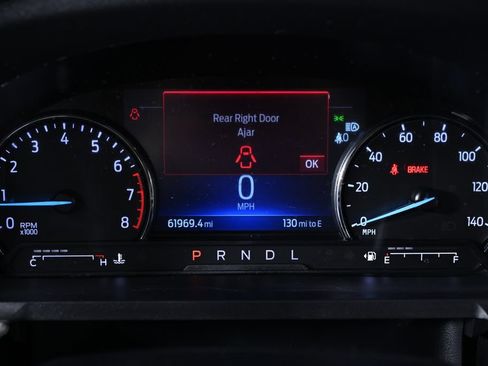 Used 2023 Ford Explorer XLT w/ Equipment Group 202A AWD/4WD image 15