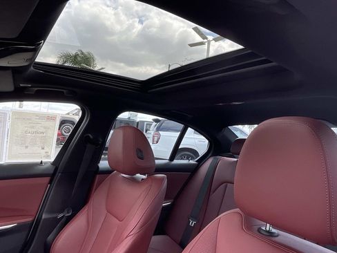 Used 2023 BMW 330i Sedan w/ M Sport Package image 8