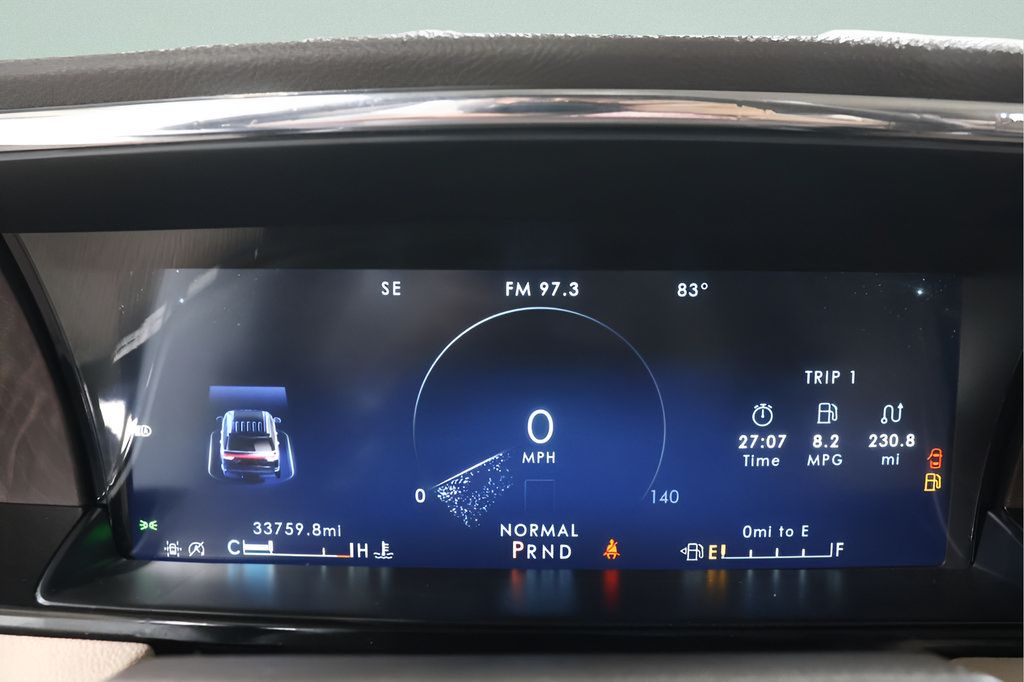 Used 2022 Lincoln Navigator Reserve AWD/4WD image 16
