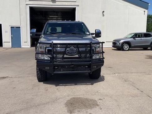Used 2020 Ford F250 XLT w/ XLT Premium Package AWD/4WD image 3