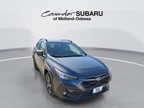 Used 2025 Subaru Crosstrek 2.0i Premium image 1