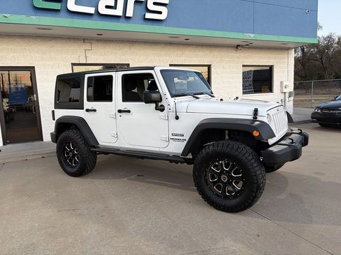 Used 2017 Jeep Wrangler Unlimited Sport w/ Quick Order Package 24S image 2