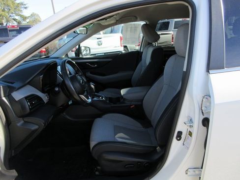 Used 2024 Subaru Outback Premium image 11