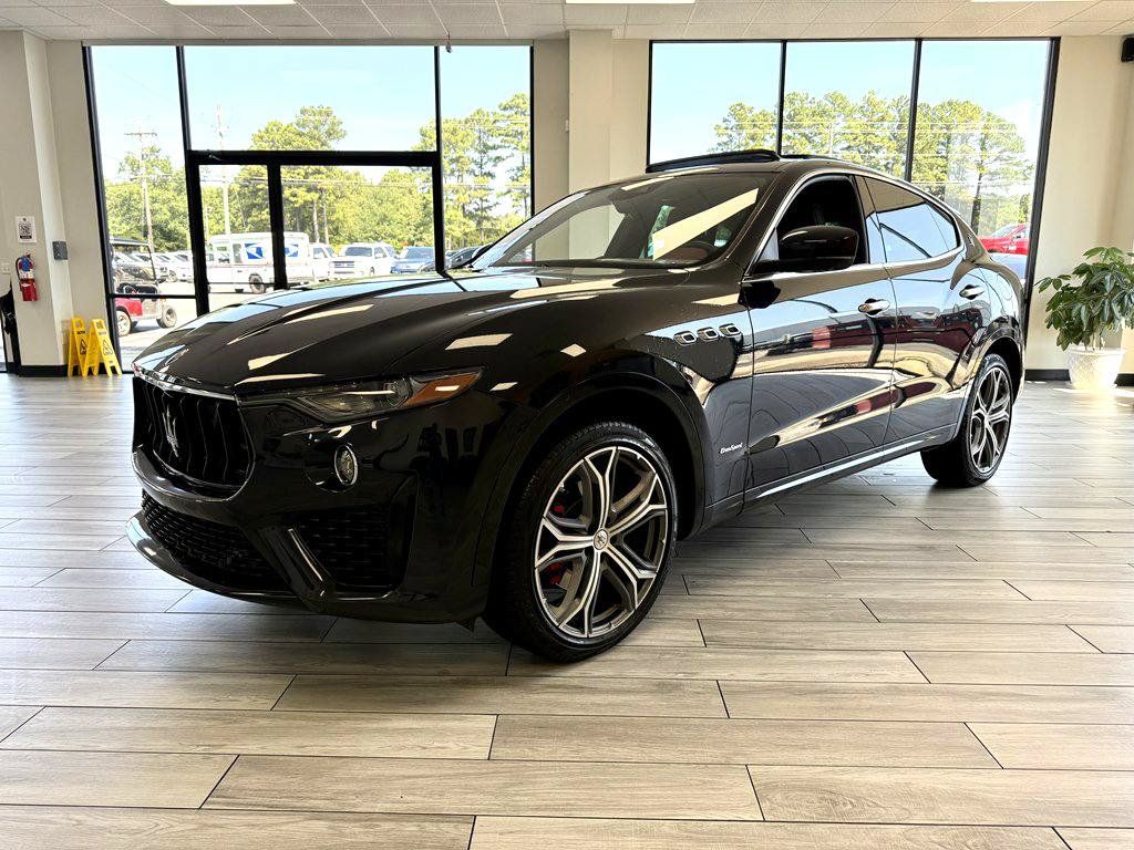 Used 2019 Maserati Levante GranSport AWD/4WD image 3