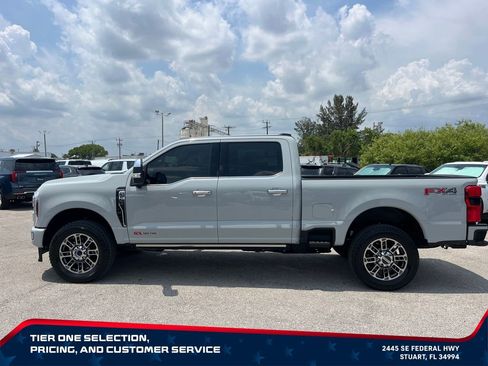 Used 2025 Ford F250 Platinum w/ Platinum Plus Package AWD/4WD image 8