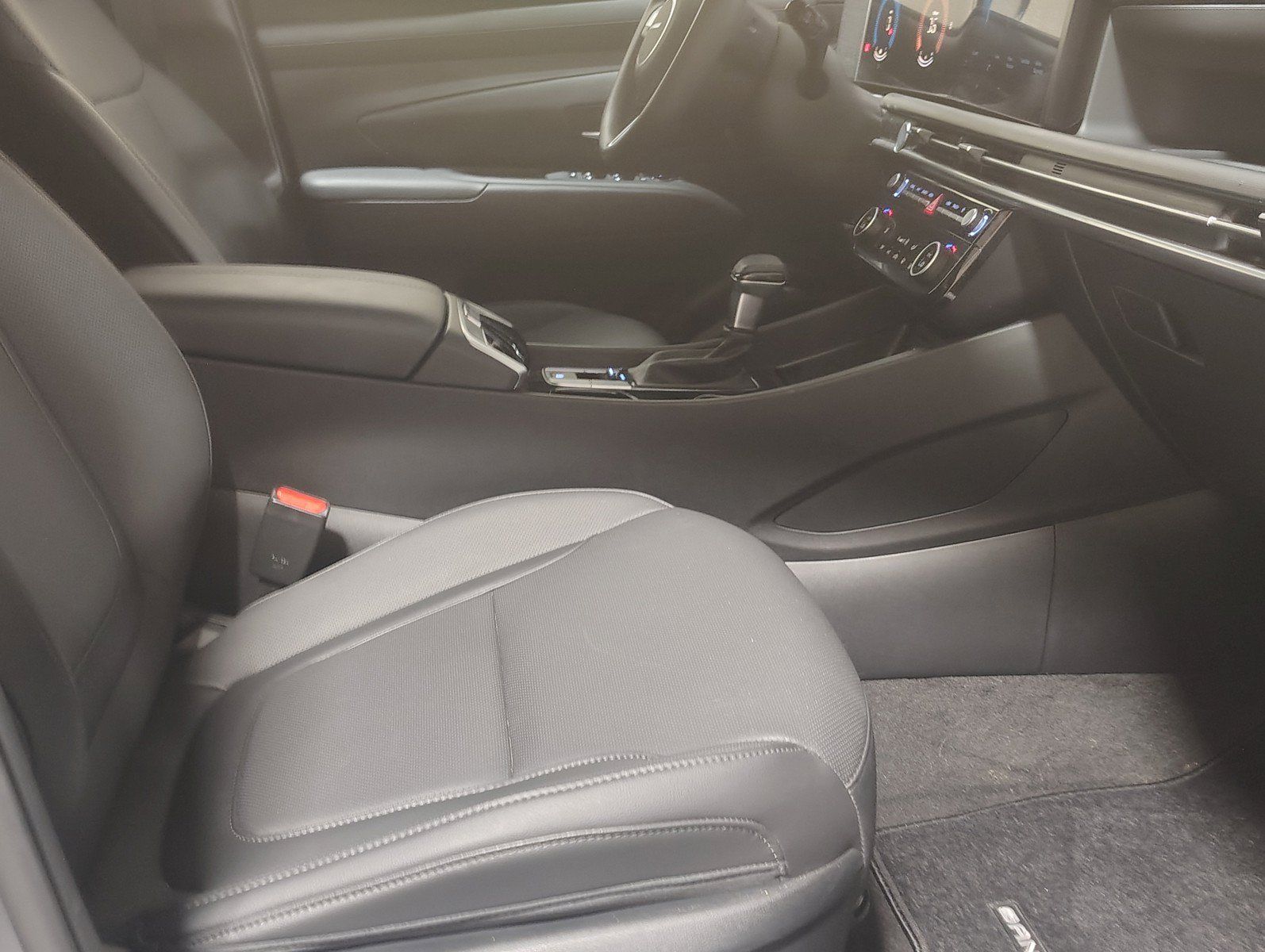 Certified 2026 Hyundai Santa Cruz SEL AWD/4WD image 28