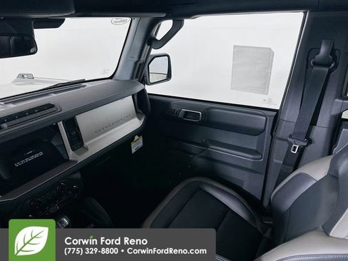 New 2026 Ford Bronco Outer Banks w/ Sasquatch Package AWD/4WD image 25