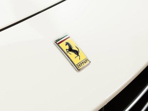 Certified 2016 Ferrari California T image 25