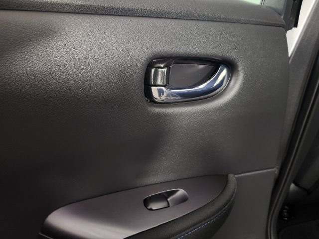 Used 2025 Nissan Leaf S FWD image 16