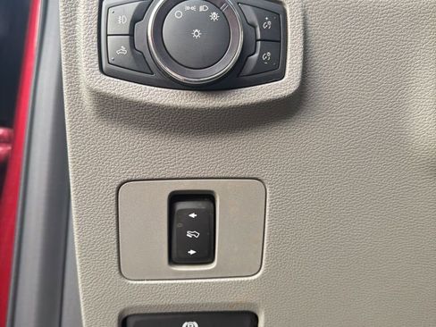 Used 2020 Ford F250 XLT w/ XLT Premium Package image 14