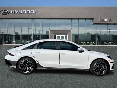 New 2024 Hyundai Ioniq 6 SEL image 3