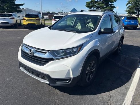 Used 2019 Honda CR-V LX image 3