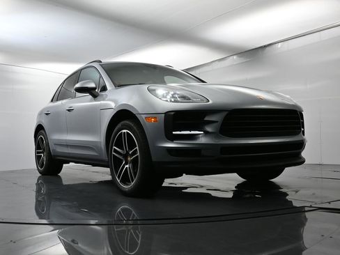 Used 2021 Porsche Macan S image 53