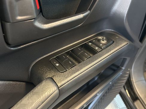 Used 2025 Toyota 4Runner TRD Sport image 16