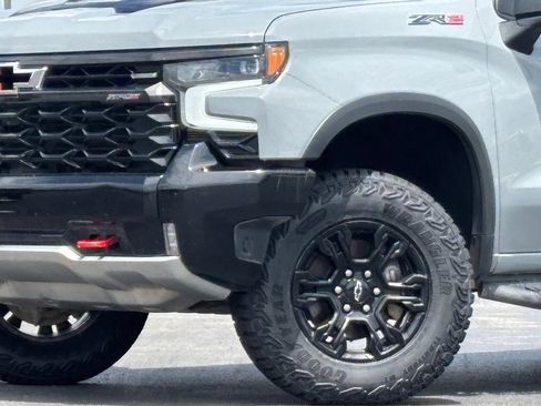 Used 2024 Chevrolet Silverado 1500 ZR2 w/ Technology Package AWD/4WD image 2