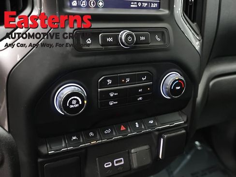 Used 2023 Chevrolet Silverado 1500 Custom RWD image 19