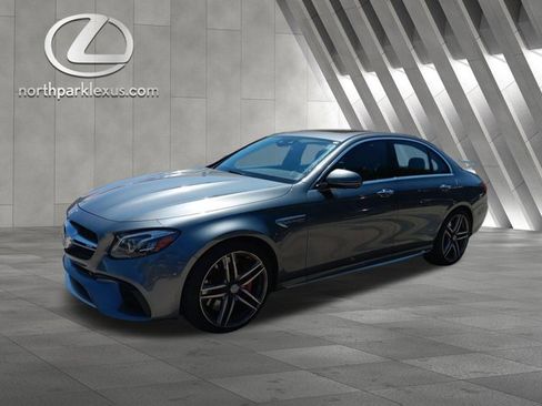 Used 2019 Mercedes-Benz E 63 AMG S image 3