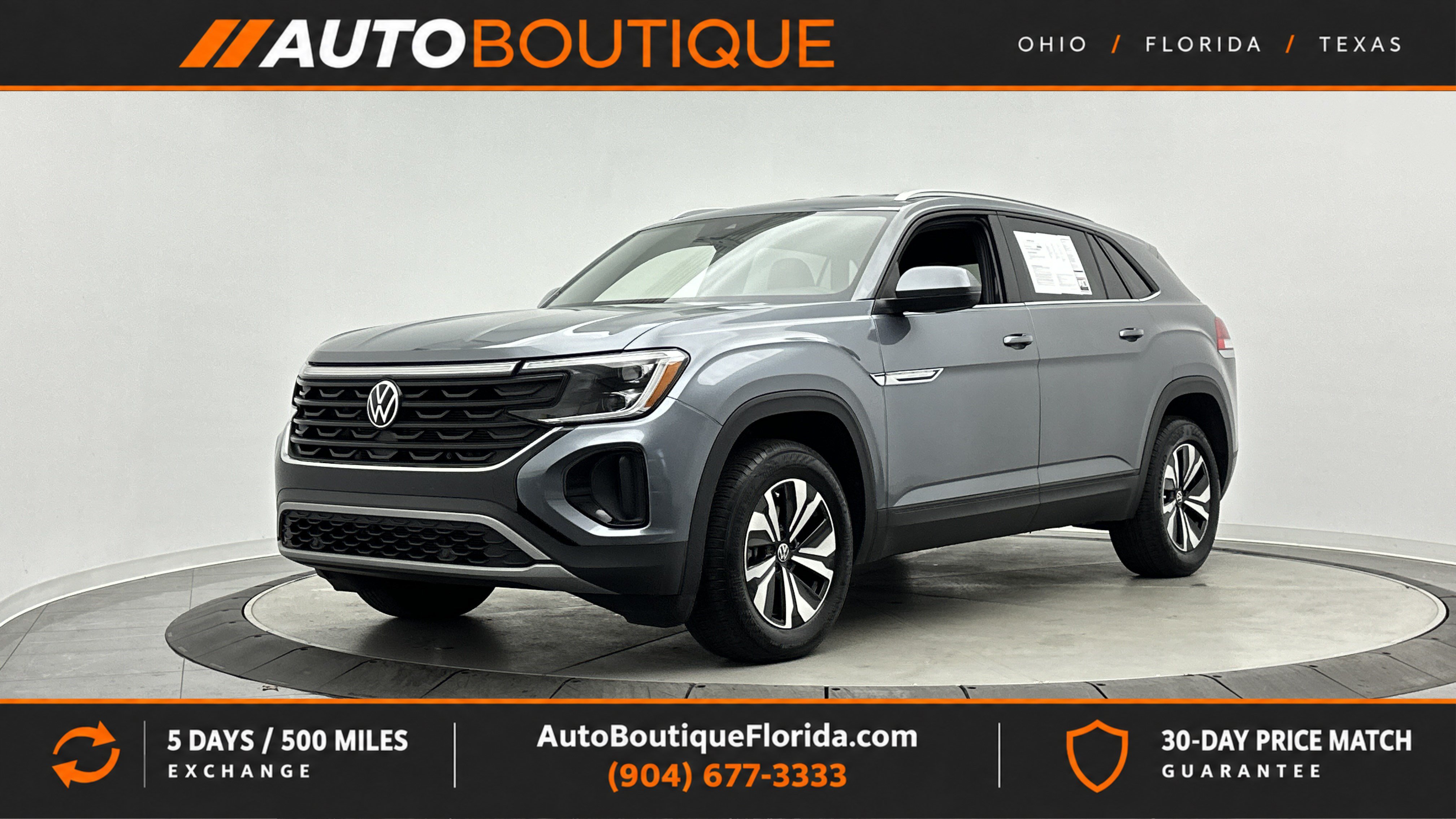 Used 2024 Volkswagen Atlas Cross Sport SE FWD image 1