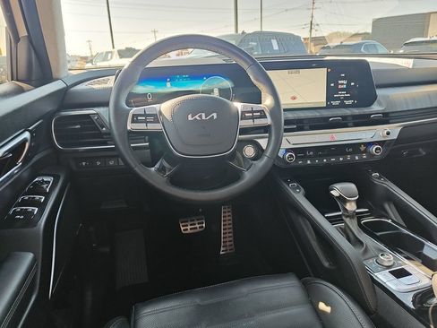 Used 2024 Kia Telluride SX Prestige w/ Towing Package AWD/4WD image 18