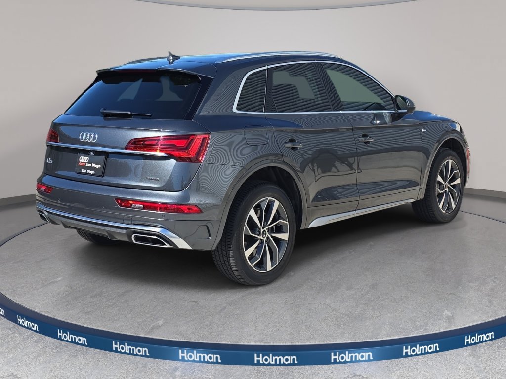 Used 2023 Audi Q5 2.0T Premium Plus w/ Premium Plus Package AWD/4WD image 6