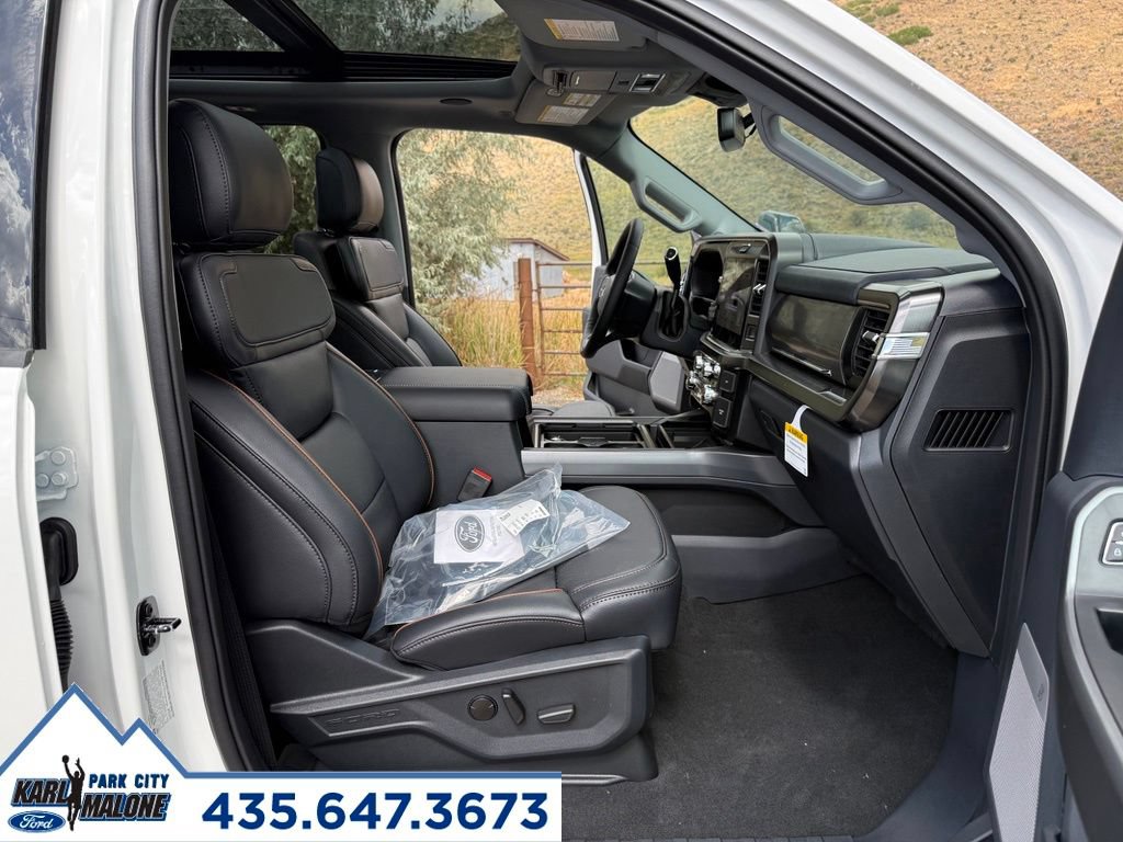New 2026 Ford F350 Lariat w/ Tremor Off-Road Package AWD/4WD image 32