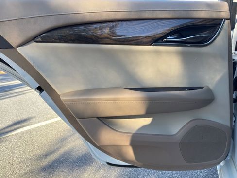 Used 2015 Cadillac ATS Luxury w/ Sun And Sound Package image 43