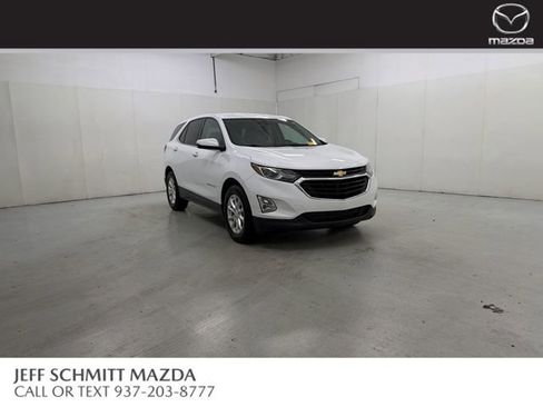 Used 2018 Chevrolet Equinox LT image 1