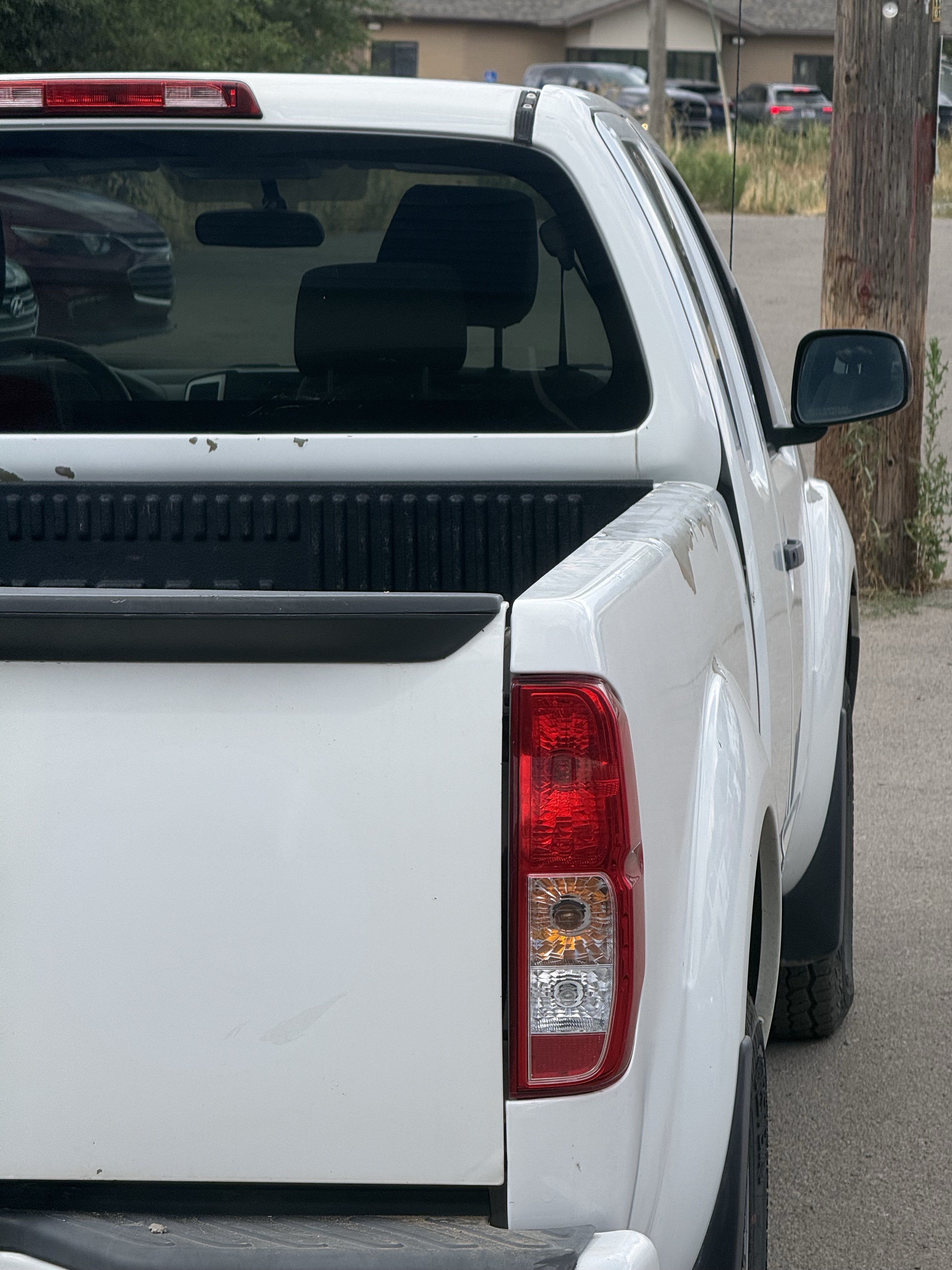 Used 2018 Nissan Frontier S RWD image 18