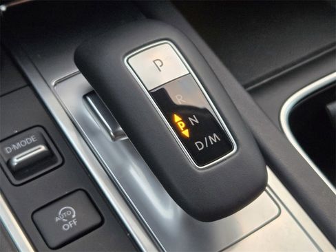 Used 2025 INFINITI QX60 Luxe image 24