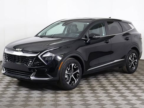 Certified 2023 Kia Sportage EX image 8