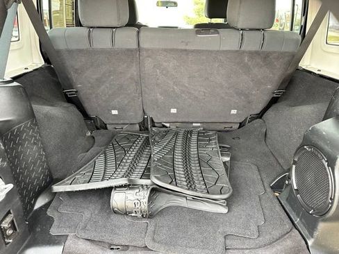 Used 2012 Jeep Wrangler Unlimited Sahara w/ Dual Top Group image 7