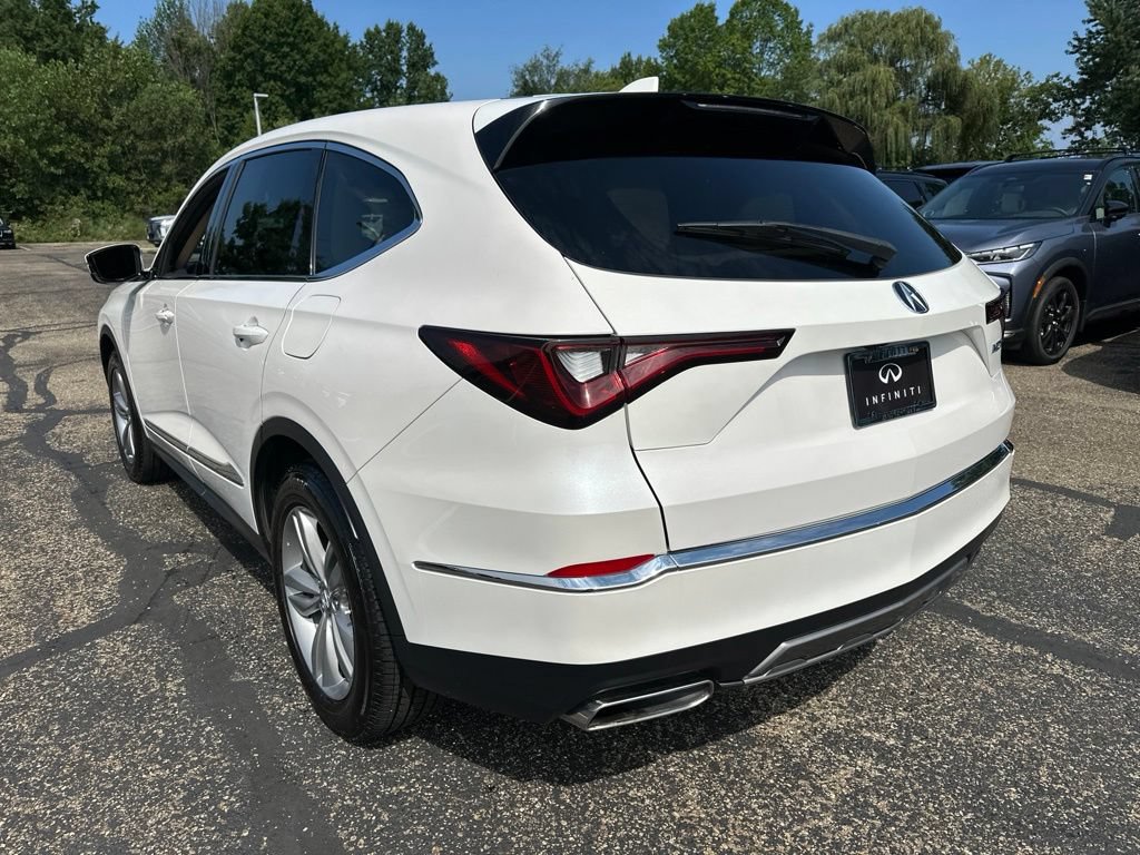 Used 2025 Acura MDX FWD image 11
