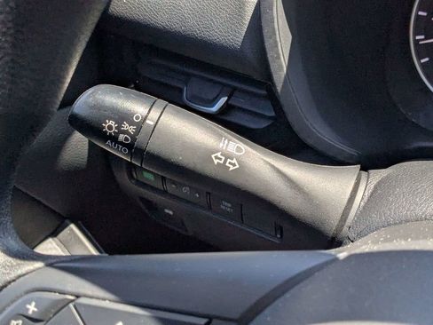 Used 2025 Nissan Sentra SV FWD image 23