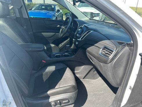 Used 2021 Chevrolet Equinox Premier FWD image 17